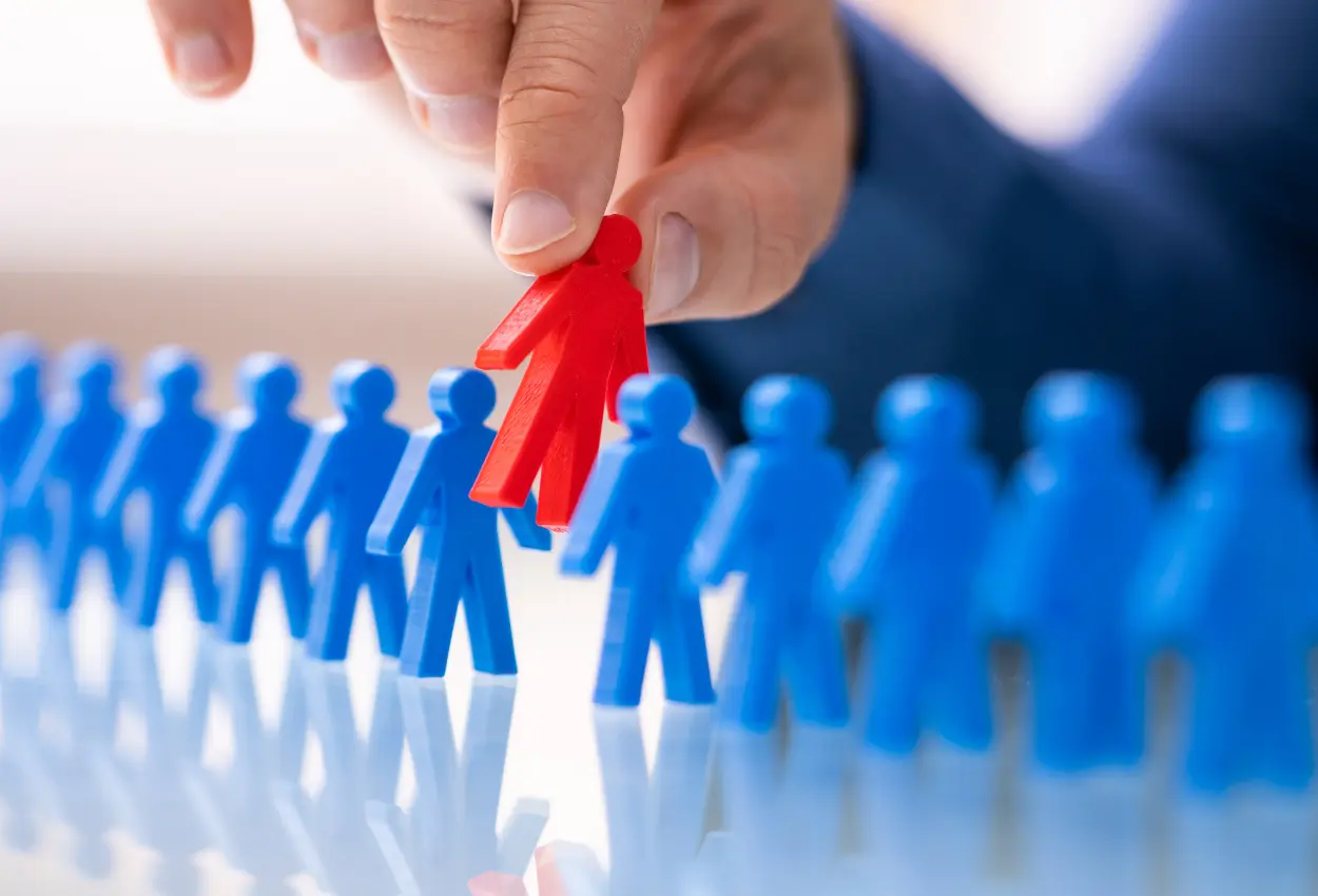 How to Craft a Linkedin Profile That Attracts High-Value Clients